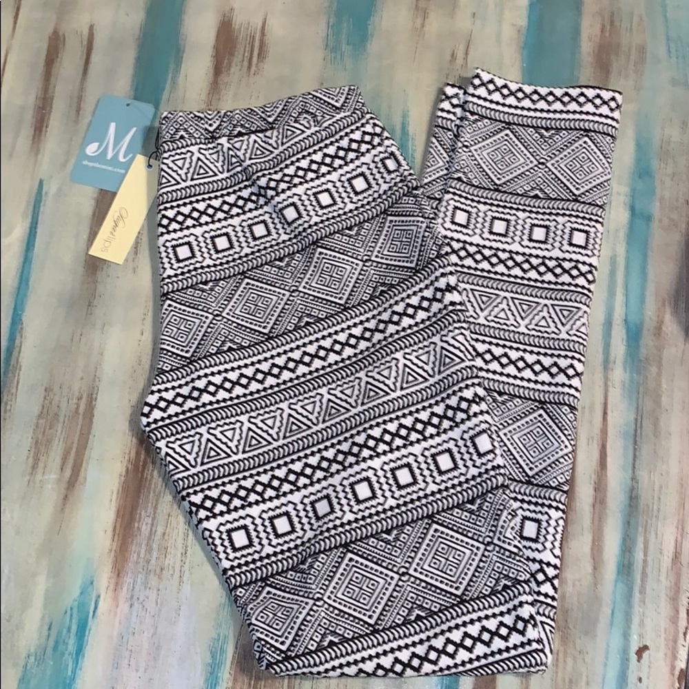 Cropped Pants